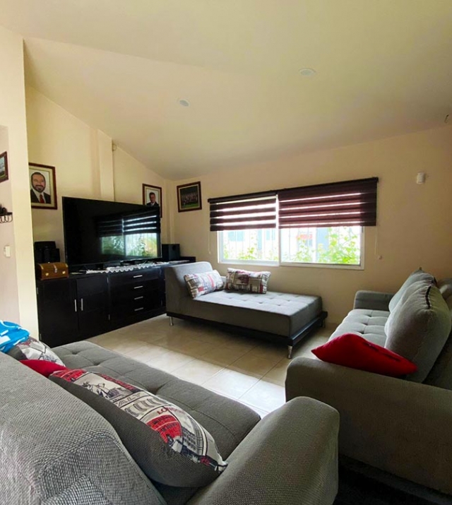 TABACHINES CALLE TULIPAN 7.jpg